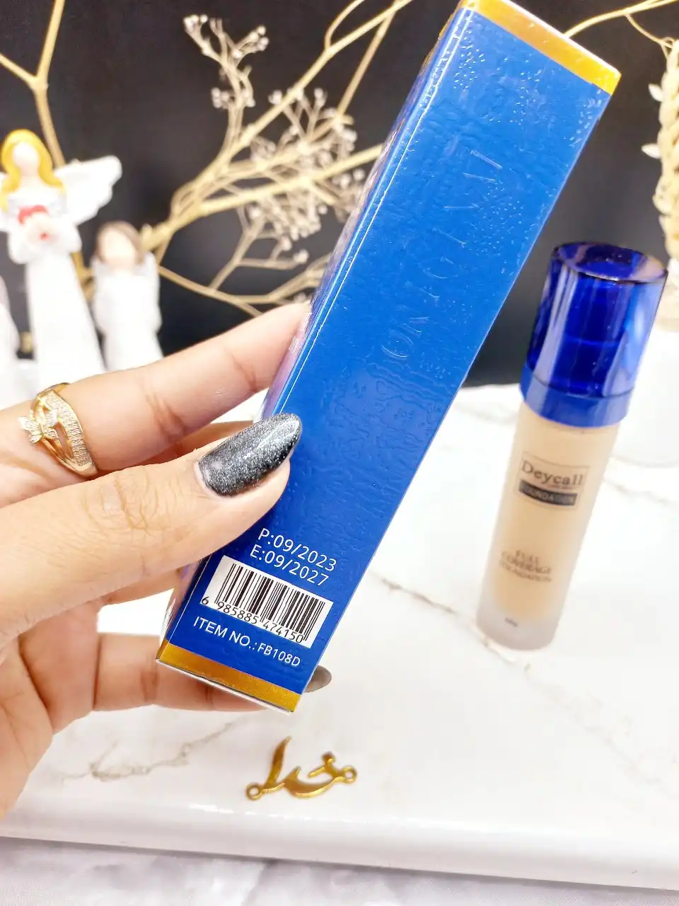 کرم پودر استوانه ای فول کاور دایسل  Deycall کد 4150