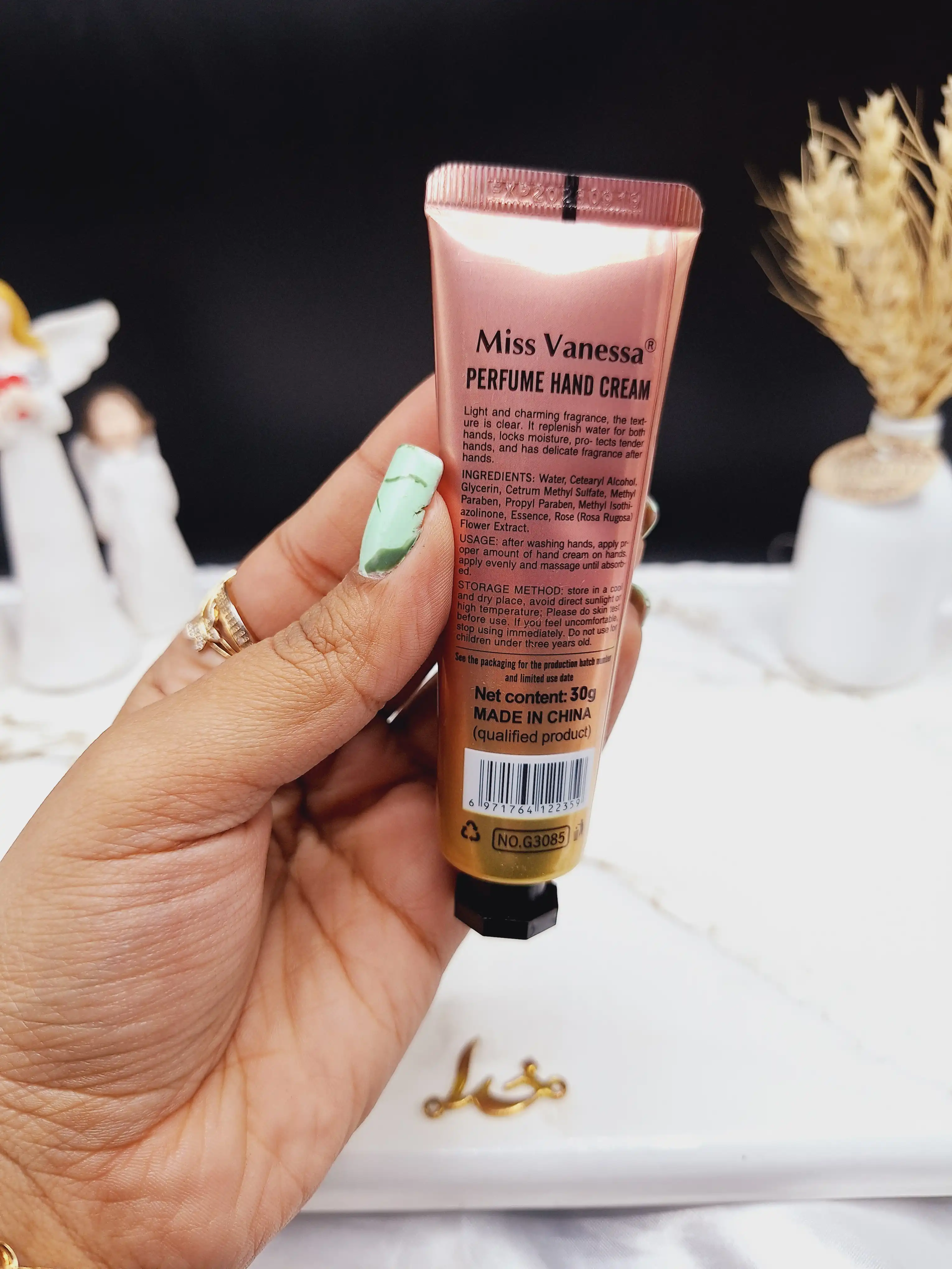 کرم دست 30 گرم ادکلنی PURE FRAGRANCE برند Miss Vanessa  کد G3085