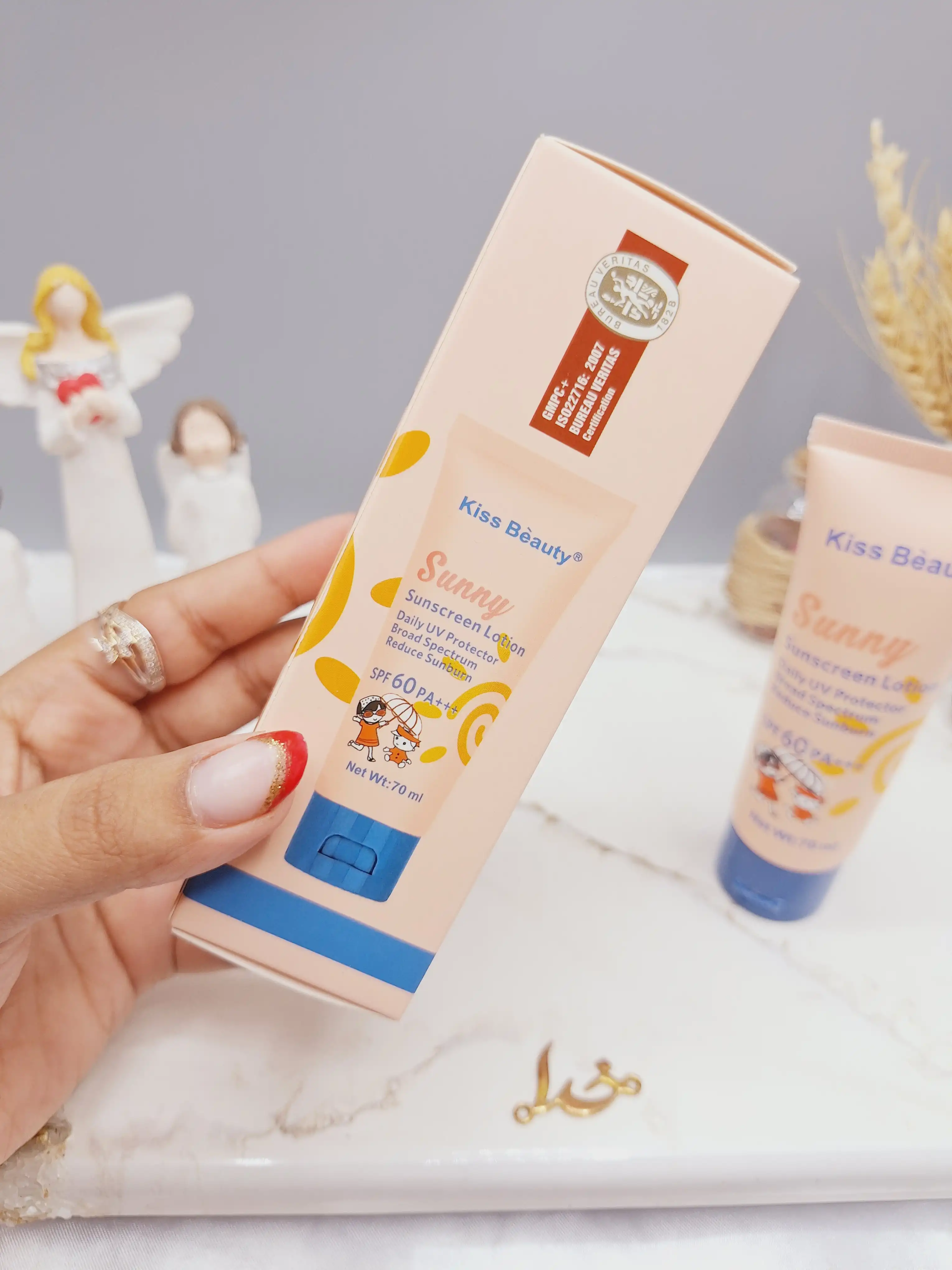 لوسیون ضد آفتاب بچه با ‏SPF 60 مناسب استفاده روزانه برند Kiss Beauty کد 7160