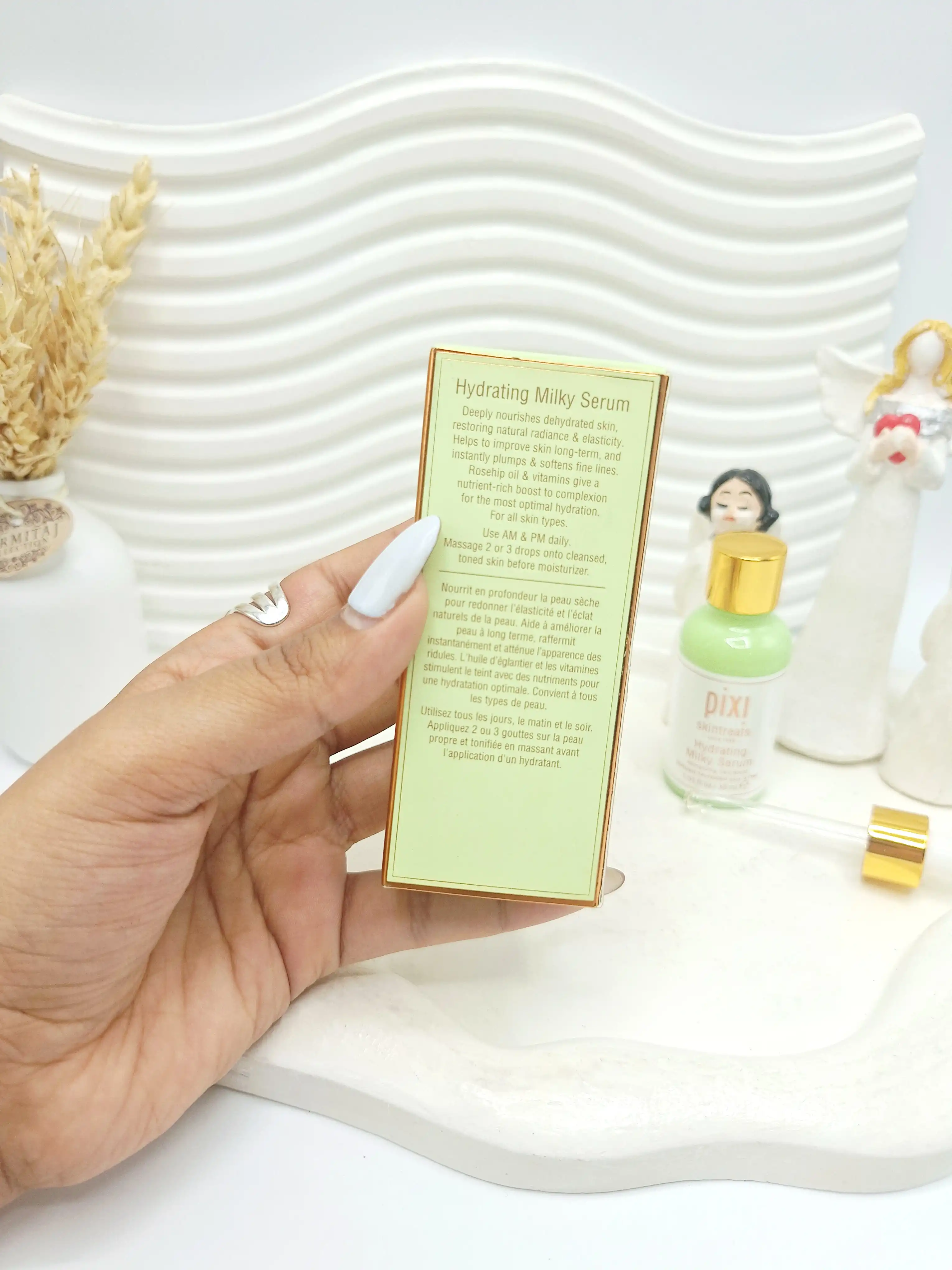 سرم آبرسان و تسکین‌دهنده التهاب  Pixi حاوی روغن گل رز و آلوئه ورا 30 میل کد ۲۳۰۲