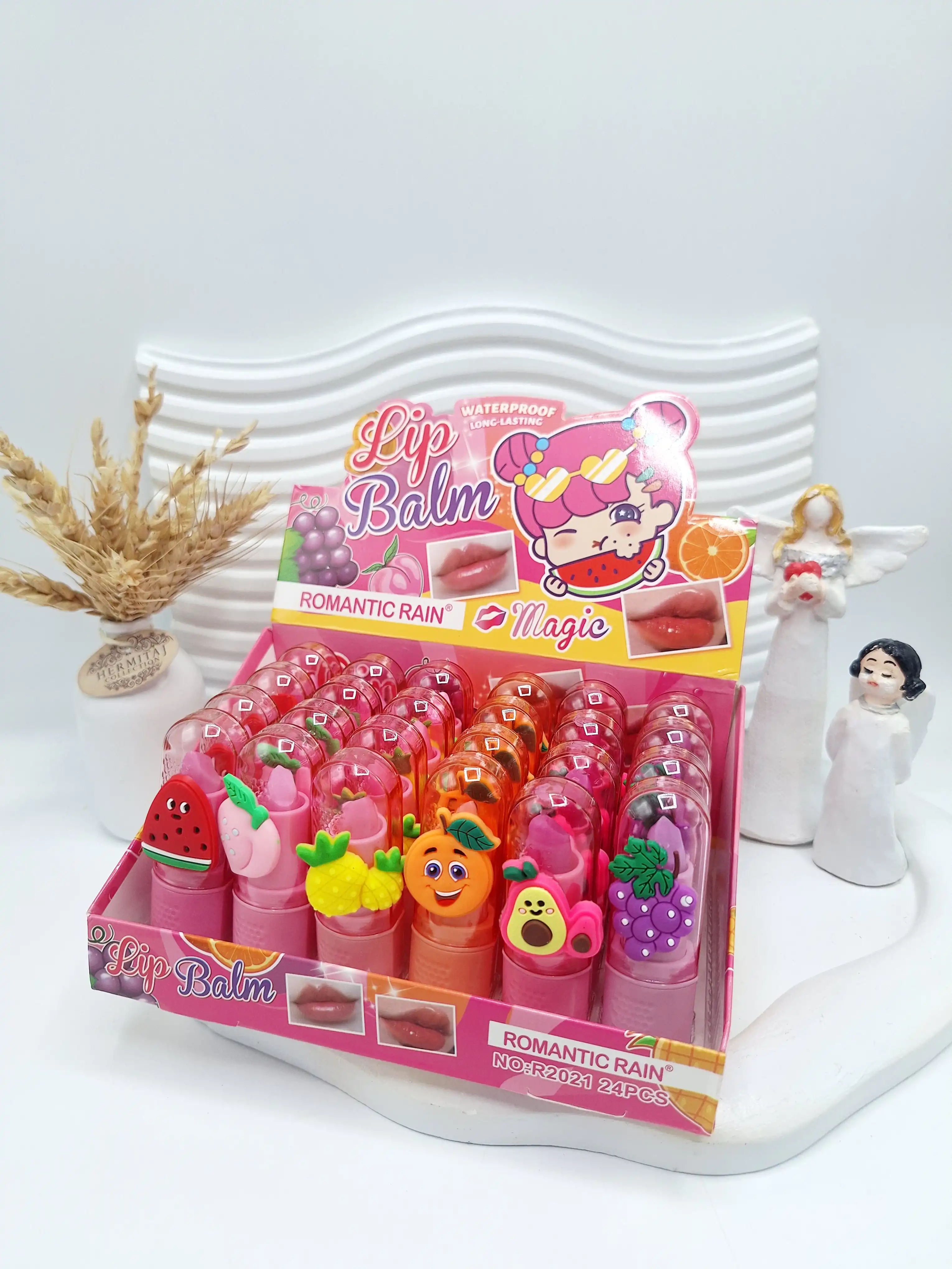 بالم لب میوه‌ای رومانتیک رین ROMANTIC RAIN مدل Magic طرح میوه برجسته کد R2021